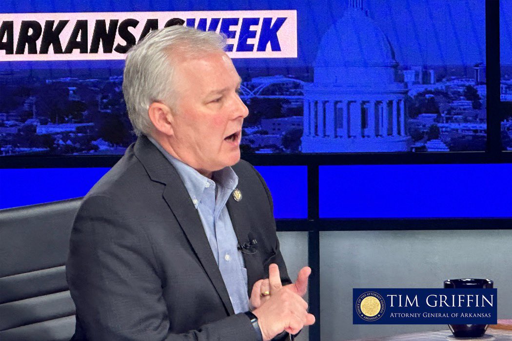AGTimGriffin's tweet photo. Catch me tonight at 7:30 on @ArkansasPBS #ArkansasWeek, where I’ll discuss how my office handles ballot title review and other opinions, my FOIA working group, and the establishment of the National Center for Opioid Research and Clinical Effectiveness at @archildrens. #arnews https://t.co/ba3AP8fCro