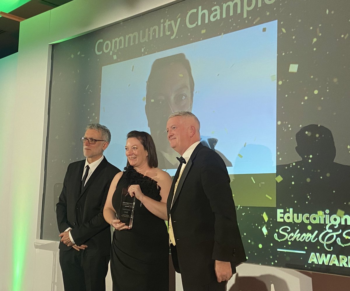 Absolutely thrilled that the fabulous Louise Townsend @TheParkerEACT has been celebrated at the #EducationAwards2023. Winner of the community champion category ⭐️