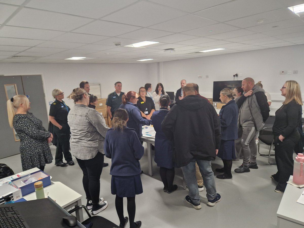 Helen Raybould (@hlraybould) on Twitter photo Well what a week!! Highlight though was our Emergency Village Workshop engaging with stakeholders to ensure our processes are in place to support both patients and staff ๐ <a href="/LauraLowther6/">Laura Lowther</a> @BlackpoolHospED Well what a week!! Highlight though was our Emergency Village Workshop engaging with stakeholders to ensure our processes are in place to support both patients and staff ๐ <a href="/LauraLowther6/">Laura Lowther</a> @BlackpoolHospED