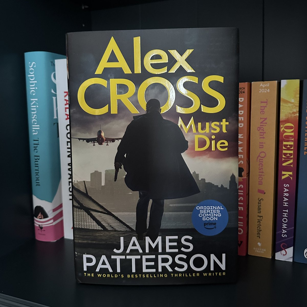🚨 #GIVEAWAY 🚨

Are you looking for Christmas present ideas? Or maybe just a present for you?🎄

Here’s a chance to win a copy of #AlexCrossMustDie 🔍

To enter:
⭐️Follow
⭐️Like 
⭐️Retweet

🤞Good Luck!

UK only, ends 13/12. Enter here &amp; on Insta!

#BookTwitter #BookGiveaway