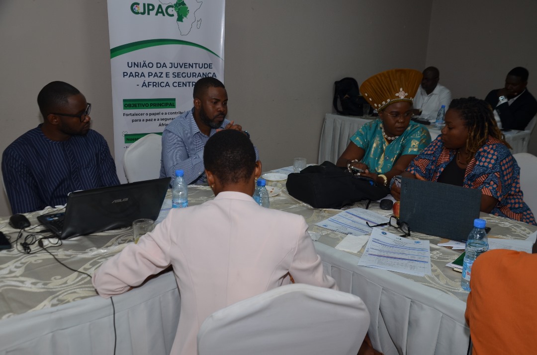 #Douala: la @cjps_ac a organisé un atelier sur la mise en œuvre de l'agenda JPS en Afrique Centrale avec l'appui financier de @UNOCA_NEWS du 5 au 6 décembre 2023. @peace_drc y a été représentée à ces assises qui ont réuni les jeunes issus des États membres de @CEEAC_ECCAS.