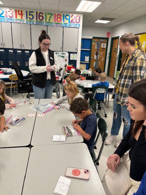 FFA students from <a href="/WauseonHigh/">Wauseon High School</a> visited our students today for a fun coloring activity! #WauseonPride
