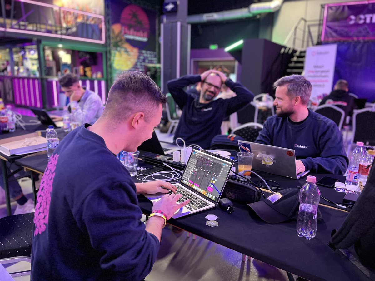 PolkadotChamps's tweet photo. Familiar faces, new and old, struggling with the code at Polkadot Championship Hackathon in Budapest 2023. 🧑🏽‍💻👾🧑🏼‍💻👾🧑🏼‍💻

Team Novanet during the 24hours of hacking with @Rewonka2, @trimane9808 &amp; Rivara, a close-knit team, with extensive experience in decentralised technologies.🤞 https://t.co/BauvEG6byR