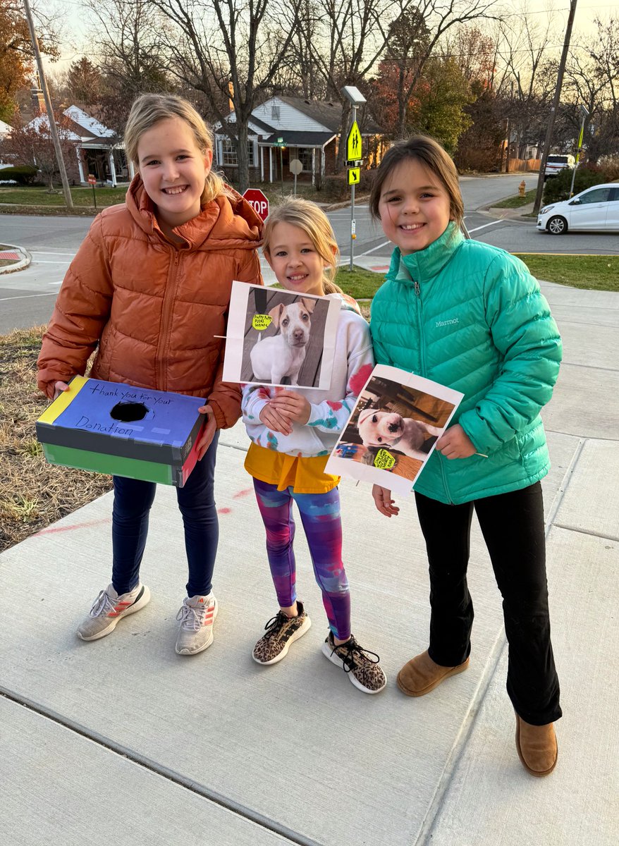 pizza4piazza's tweet photo. McGrath’s GOTR raised over $500 + items donations for @gatewaypets by hosting a $1.00 Dress Up Friday! 

Way to impact your community in such a positive way! @gotrstl @BrentwoodMOSD https://t.co/dyuOXNyFnA