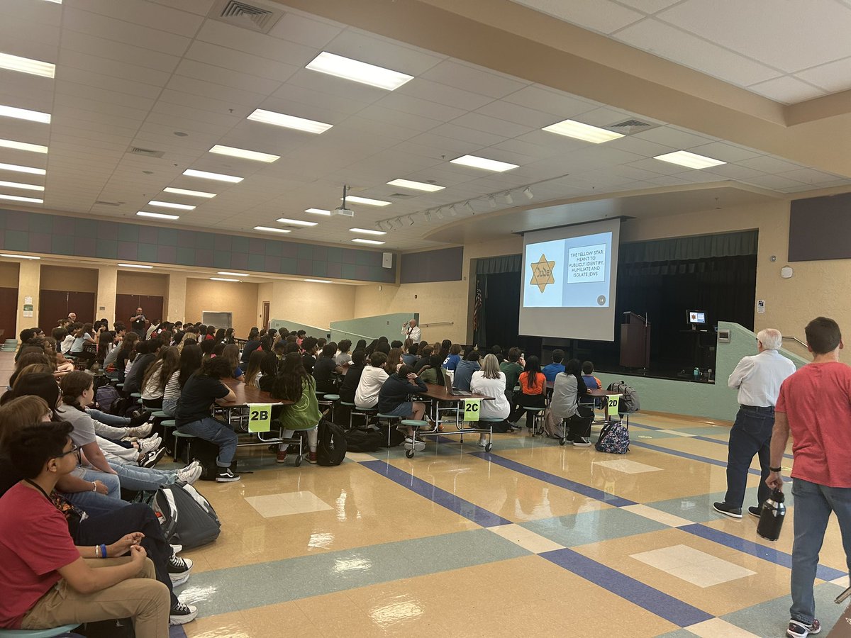 Holocaustpbc's tweet photo. Celebrating Hanukkah @EmeraldCoveMS Cove Middle where light meets education! Gratitude to the five speakers who illuminated the history of the Holocaust. Thanks to all the guests who joined supporting Holocaust education. Together, we shine a light on memory and understanding. https://t.co/IJbtAtH3L4