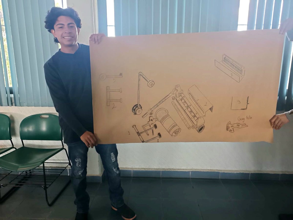 ConalepAtlaco's tweet photo. Aprendices del Modelo de Educación Dual presentaron propuestas de proyectos para mejora de procesos en las Unidades Económicas, con base en los conocimientos adquiridos durante su estancia. 
@Conalep_Edomex
#ApasionadamenteCONALEP
#ElPoderDeServir https://t.co/RrZbqcCoet