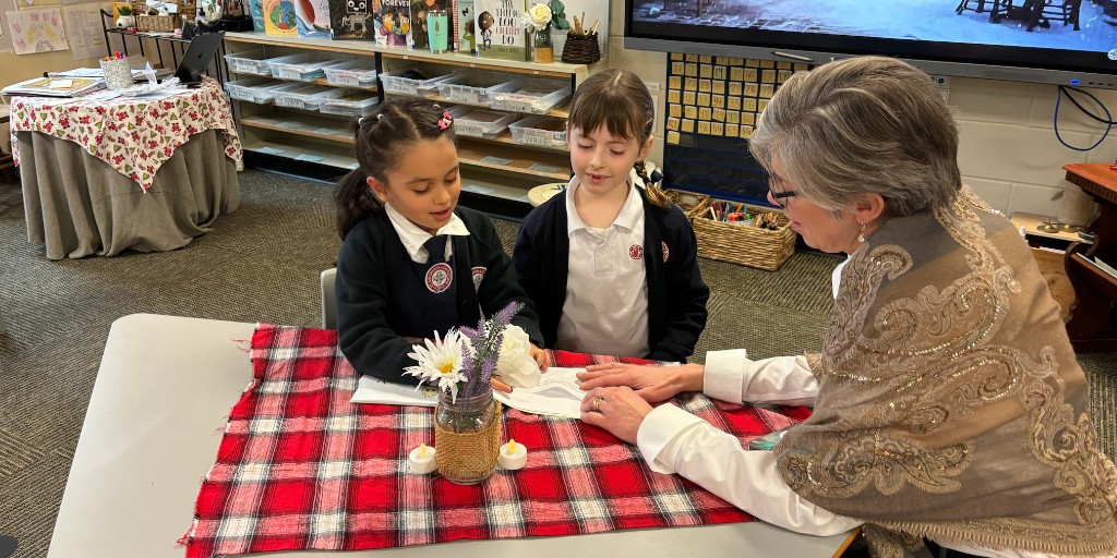 StMildreds's tweet photo. Our impressive Grade 1 Millies hosted an Author’s Cafe today, sharing their books and stories with our school community. Here are some authors reading their works of art to special guest, Head of School, Mrs. Hant.
#EarlyLiteracy #InspiredtoWrite #InspiredGirlsEmpoweredWomen https://t.co/qWTyjTSGuV