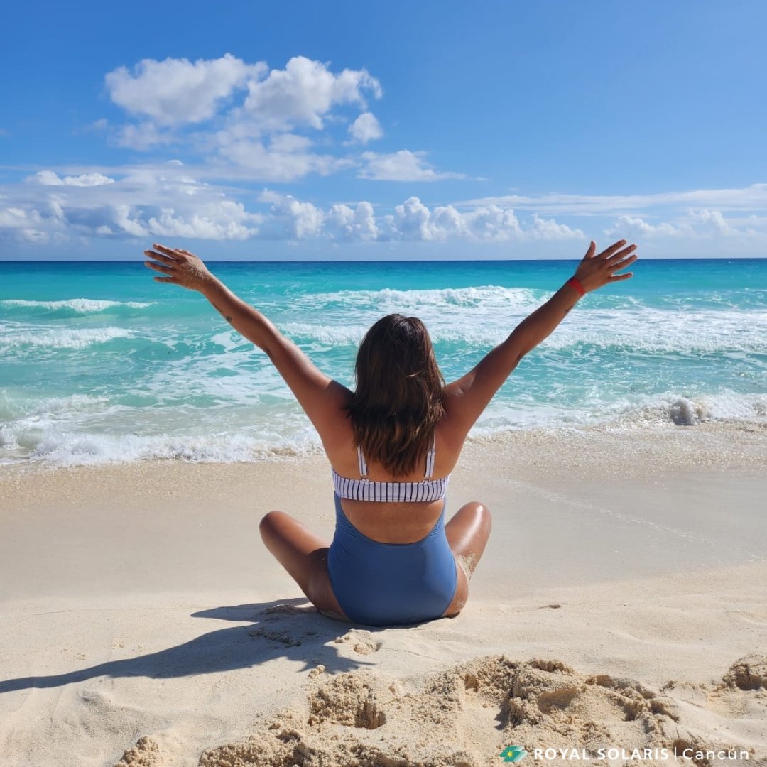 Sólo déjate llevar por el sonido de las olas. 💙
#cancun #Paradise #AllInclusiveResort "Vacaciones
Just be carried away by the sound of the waves.  💙
💭