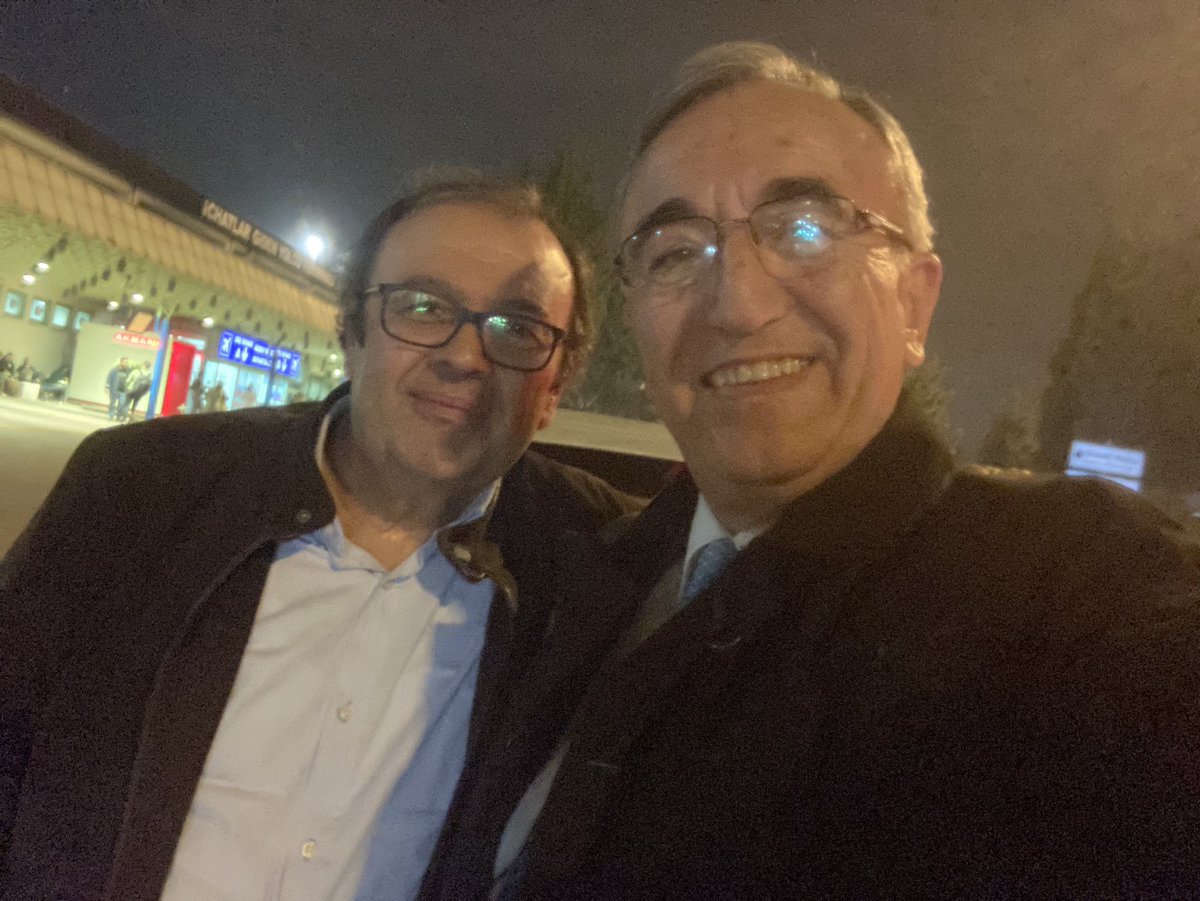 SadiSeferoglu's tweet photo. Çukurova Üniversitesi Bağlıca Yerleşkesi cıvıl cıvıl. Güzel insanlar var 🌺🌺🌺
6-7 Aralık 2023
Yağmur olmasaydı daha iyi olurdu 🙂
#ÇukurovaÜniversitesi #ÇUEğitimFakültesi #Bağlıca
#Eğitim #ÖğretmenlikProgramları #akreditasyon #epdad https://t.co/q0Yonwjtha