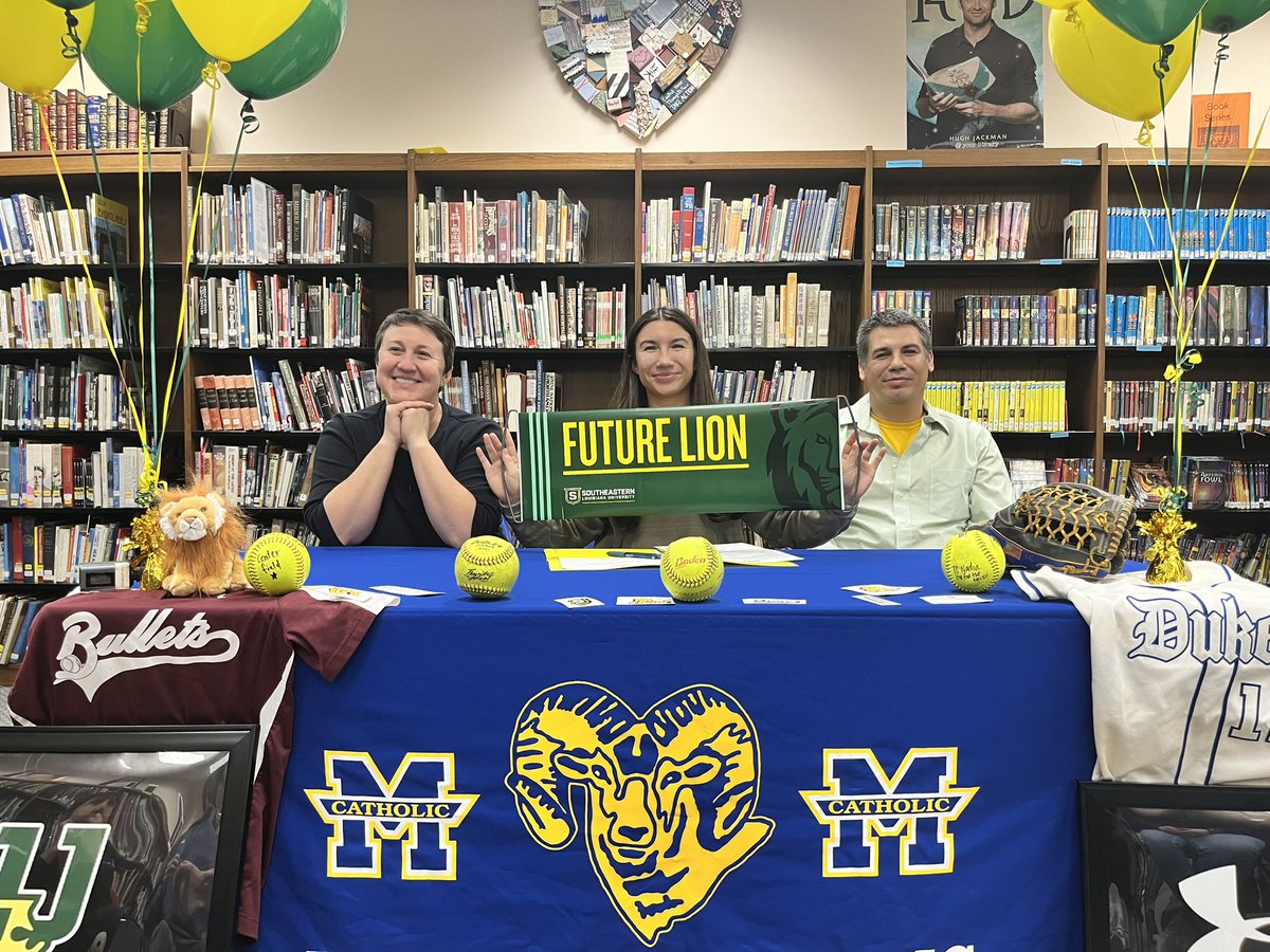 All signed on the dotted line AK ✈️ LA