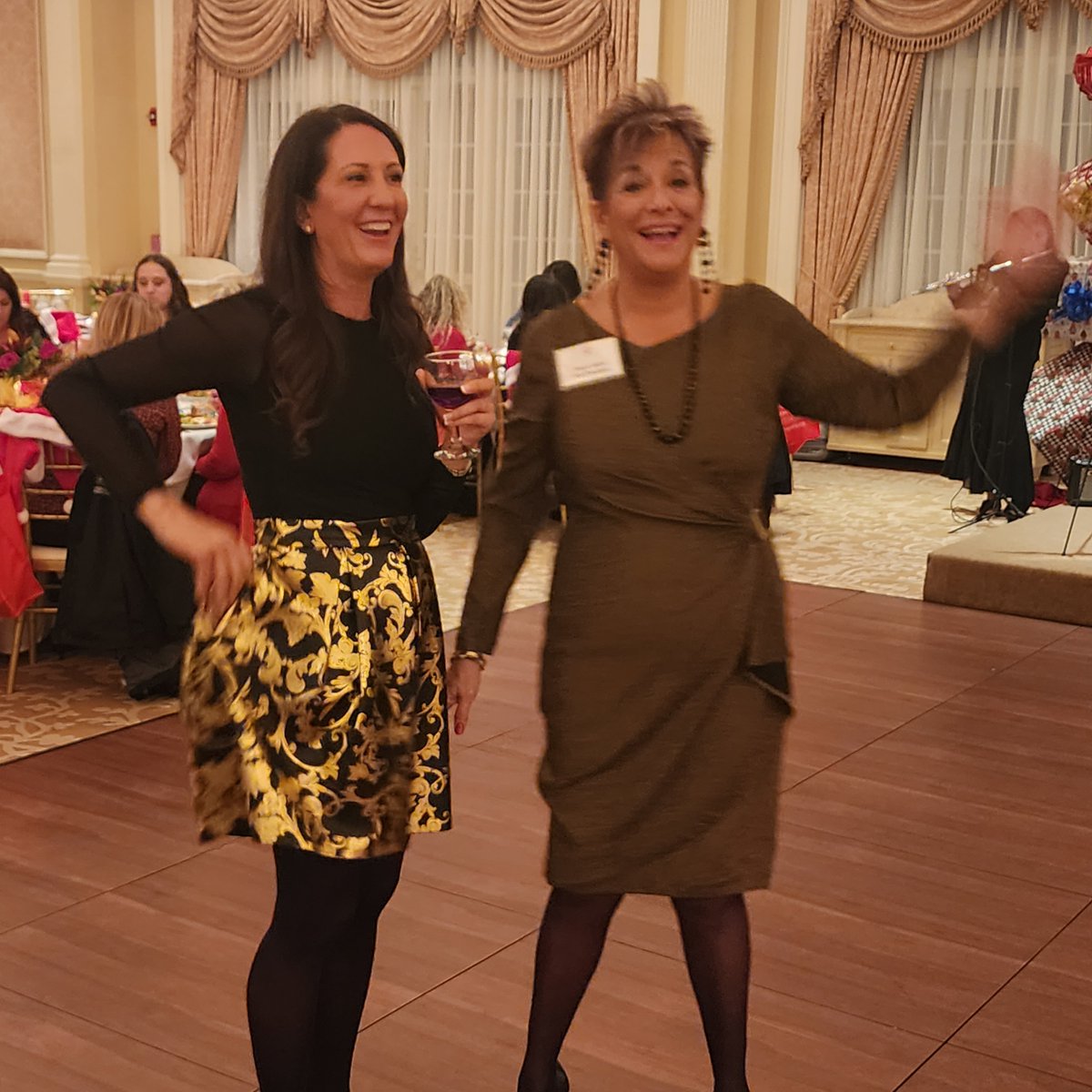 December 5, 2023, OMA attended the Women Construction Owners & Executives Holiday Party, New Board Installation & Honoree Awards. The event was held at The Muttontown Club in East Norwich. It's always a pleasure to encourage & support women, especially those in leadership.