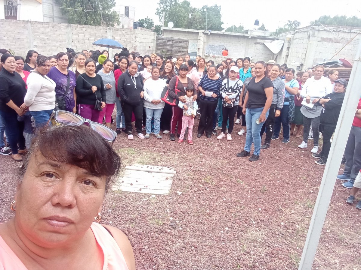 Seguimos visitando a todas nuestras amigas en las diferentes comunidades de #Tecámac  #CadaVezSomoMasYSomosLxsMejores 
Y así llegamos haciendo más #EquipoADMM