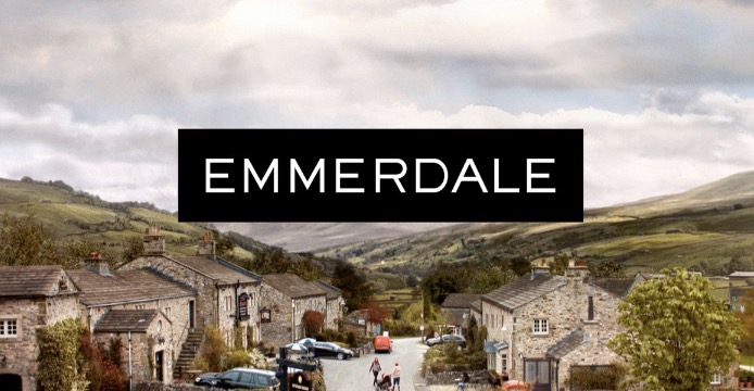 #Emmerdale viewers baffled as soap airs unexpected exit ahead of Christmas mirror.co.uk/tv/tv-news/has…