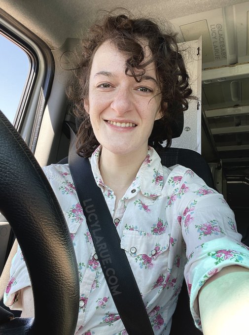 I am so happy to be free!!! https://t.co/f9O34u5pzk
