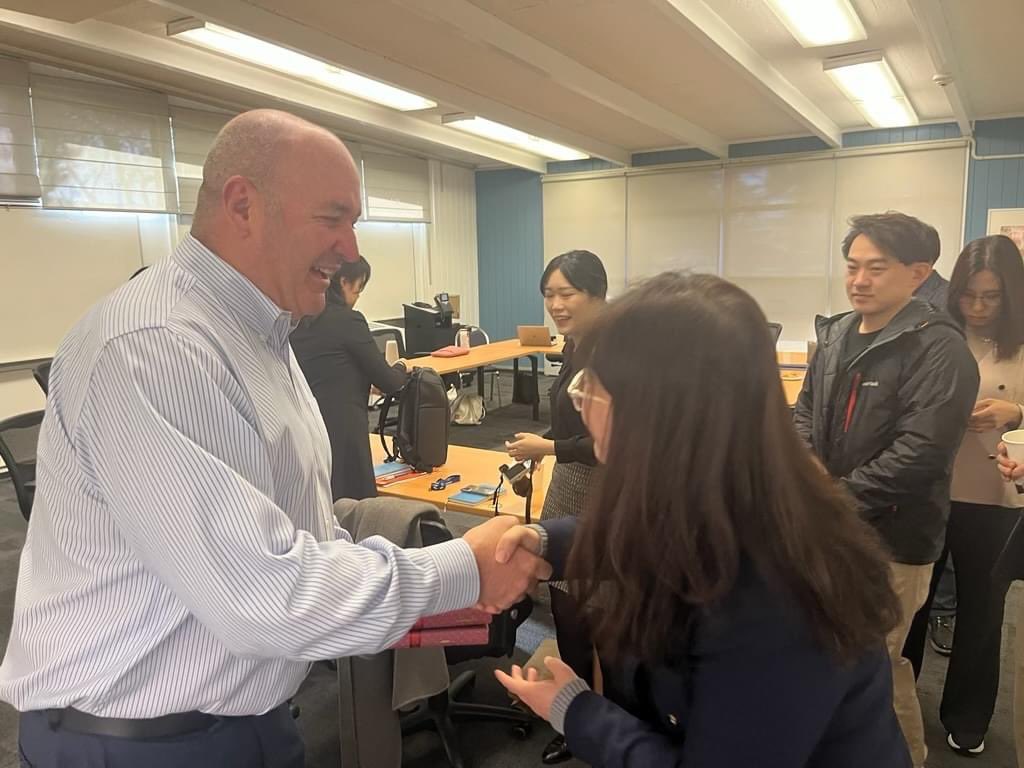 PaloAltoUnified's tweet photo. PAUSD received a special visit from a delegation of dignitaries from the Korean Department of Ed. The connection between PAUSD &amp; these delegates began in the Spring 2020 when PAUSD collaborated w/SFSU's Psychology Dept to create a Social-Emotional-Learning Online Summer program. https://t.co/rWMPf8AzrW