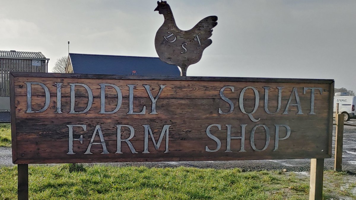 Yesterday was a lazy day since a few of the adventuring party were ill (I'm all better!) But today we moved our base of operations from Chipping Norton to Stratford. Relatively chill day, but still super scenic! We also hit this farm place from some TV show before we left too