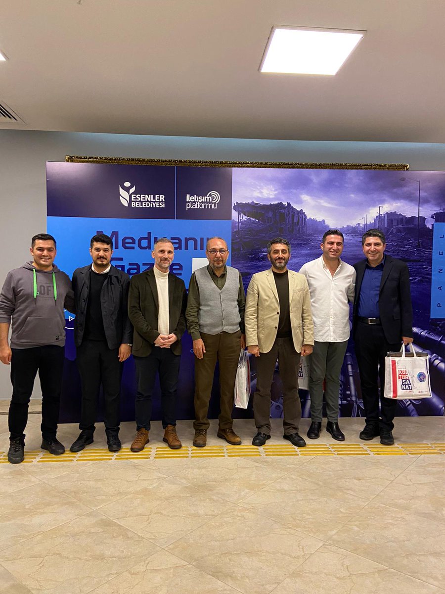 Nehirden
Denize
Özgür
Filistin!

"Medyanın Gazze İmtihanı" adlı panel ile hem bilgilerimizi tazeledik hem de hafızamızı.  

<a href="/esenlerkultur/">Esenler Kültür Sanat</a> <a href="/iletisimpltform/">İletişim Platformu</a> @OnurSinaviGazze