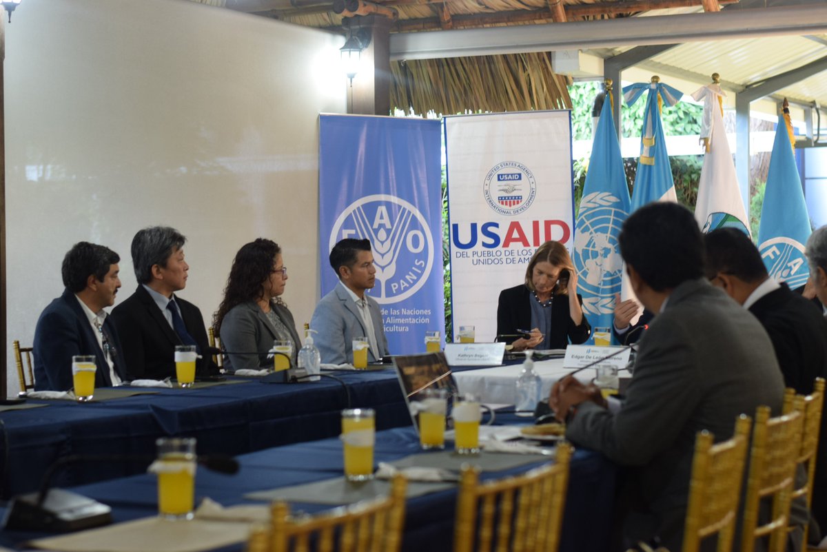 #NoticiasFAO📰

🔸🔶En el marco del #DíaMundialDelSuelo, la
<a href="/FAO/">Food and Agriculture Organization</a>🇬🇹 y el <a href="/MagaGuatemala/">MAGA Guatemala</a> firman proyecto para  potenciar la fertilidad del suelo en Guatemala #SoilFER.

📲 Lee aquí: bit.ly/41eI4pC