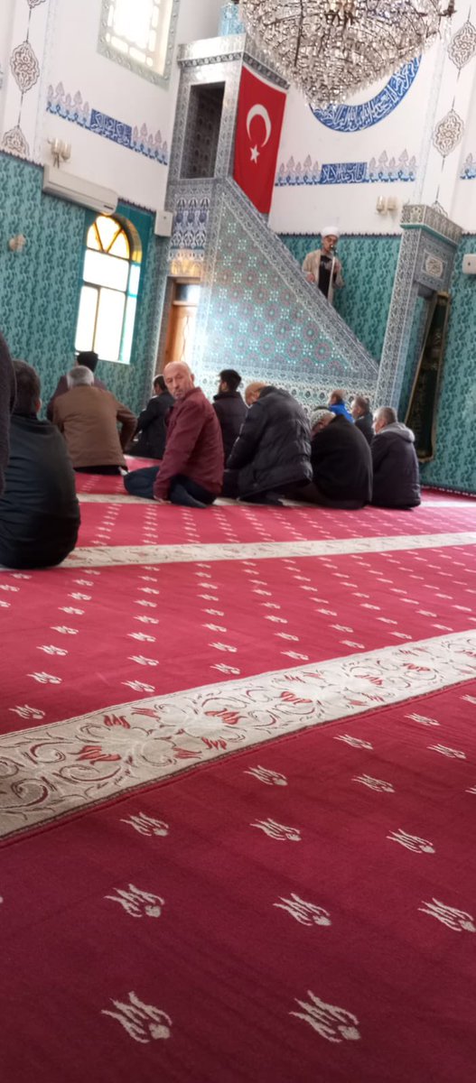SerkanUtangan's tweet photo. Bugün Cuma Namazında ilçemiz Kavacık Mahallesi Camiinde minberde ve mihrapta Muhammed Can Yapıcı,müezzin mahfilinde Mehmet Mutlu öğrencilerimiz vardı.Emanet emin ellerde.@kulailcemem @il_mem_45 @meb_dinogretimi https://t.co/rKx8tIj2E2