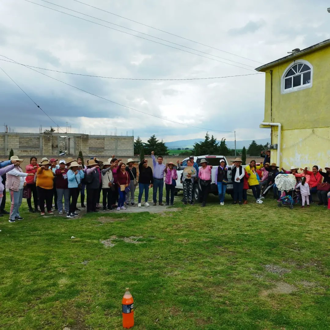 La labor de este equipo se hace con el corazón,  lealtad es uno de los valores mas importantes con la que nos construimos, con firmeza y dedicación  seguimos adelante #EquipoADMM
#CadaVezSomosMasYLxsMejores
#AlmoloyaDeJuarez