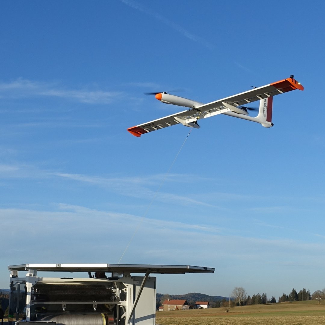 🫡 A closer look at our POC taking flight!!

🔍 Find out more link in bio

#TwingTec #COP28UAE #RenewableEnergy #NetZeroBy2050 #Investment #InvestmentOpportunity #WindEnergy #WindEnergyDrones #Actionism #WindPower #CleanEnergyRevolution
