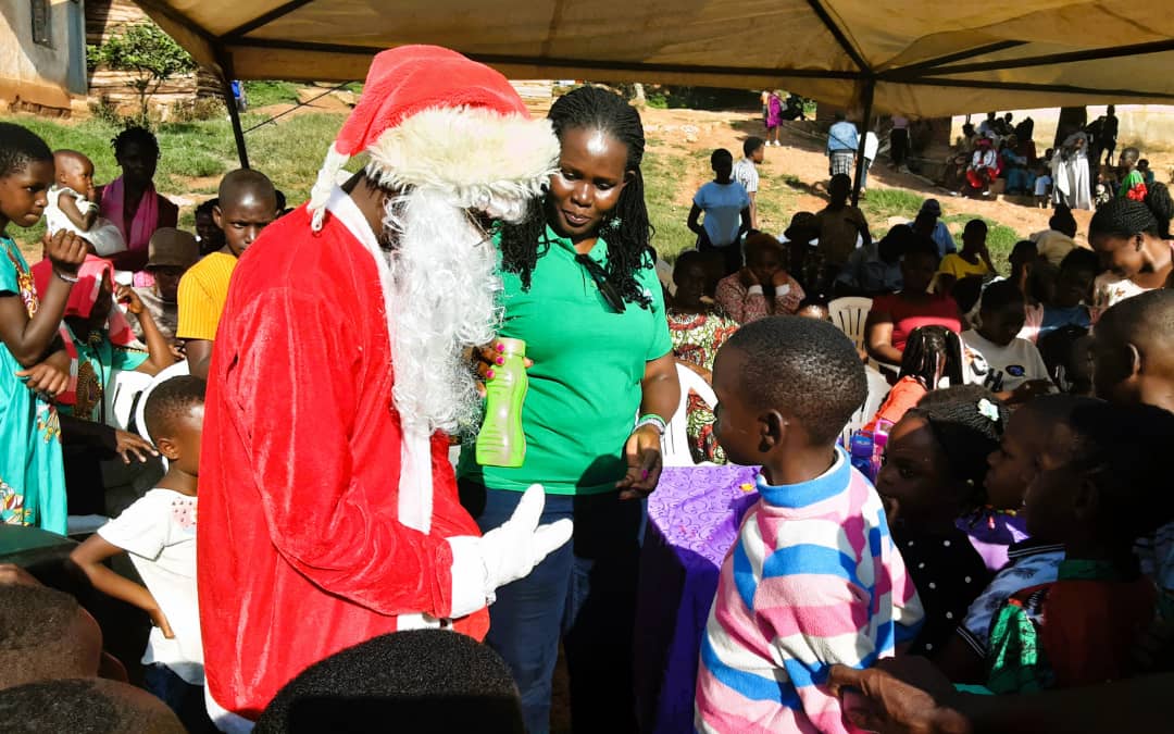 Today thank <a href="/petra_cakes/">petracakes</a> for giving us a cake that was yummy for children in Nakulabye community as children celebrated Christmas party. Thank putting a smile on children's faces. <a href="/ninyesigar/">Robert Ninyesiga</a> and NGO forum for capacity building in Local Fund Raising.