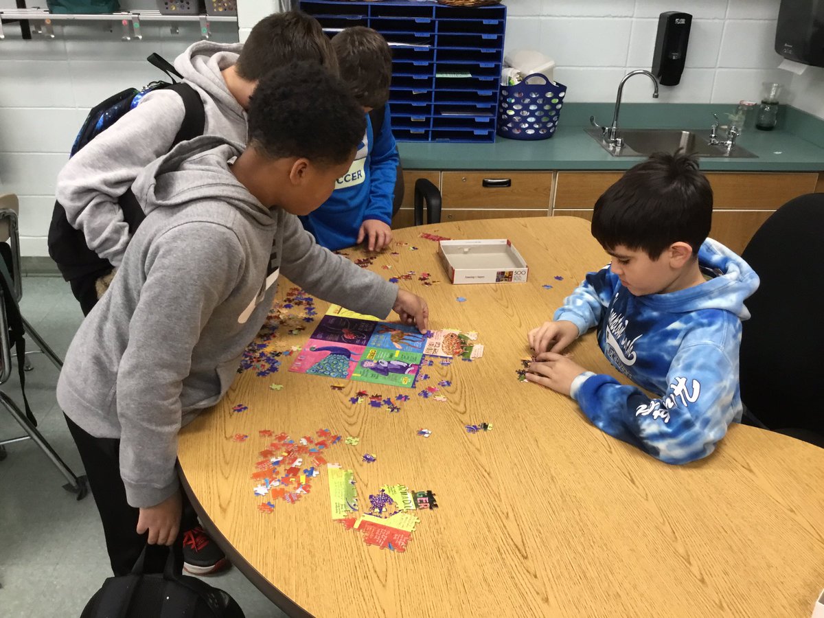 Mrs. Ayres tweet media