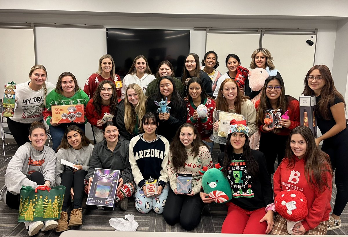 ⛄️ Annual White-Elephant Exchange ⛄️ Today we celebrated the holiday season with our Annual White-Elephant Exchange! We had SO much fun being all together and trading silly gifts 🦅❤️