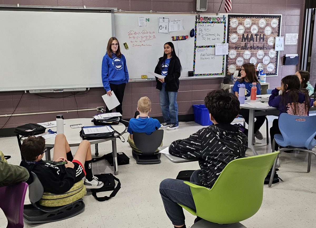 Lisa Ruiz tweet media