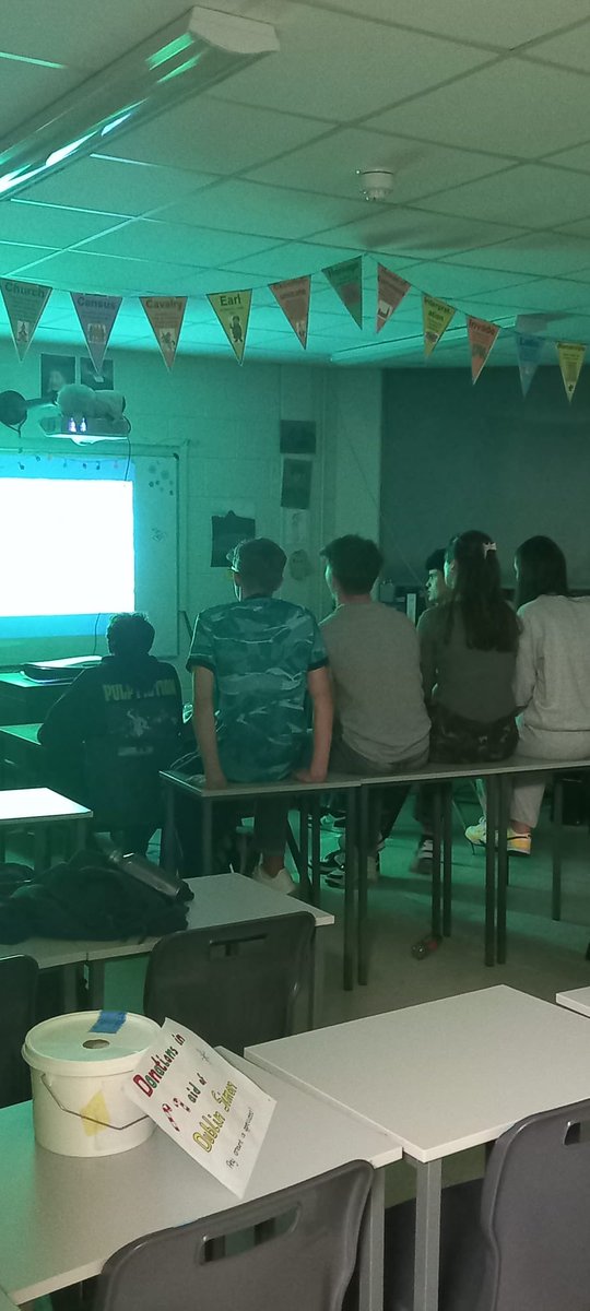 Pres_Terenure's tweet photo. Well done TY student planning group who organised a Friday night FUNdraiser this evening for their peers. Funds raised for @Dublin_simon as part of their work with @LocaliseYouth and @UCDCommunity Thanks 🙏 to the supportive teachers for their work @CityofDublinETB @PCCTerenurePA https://t.co/Wh7GbQICsF