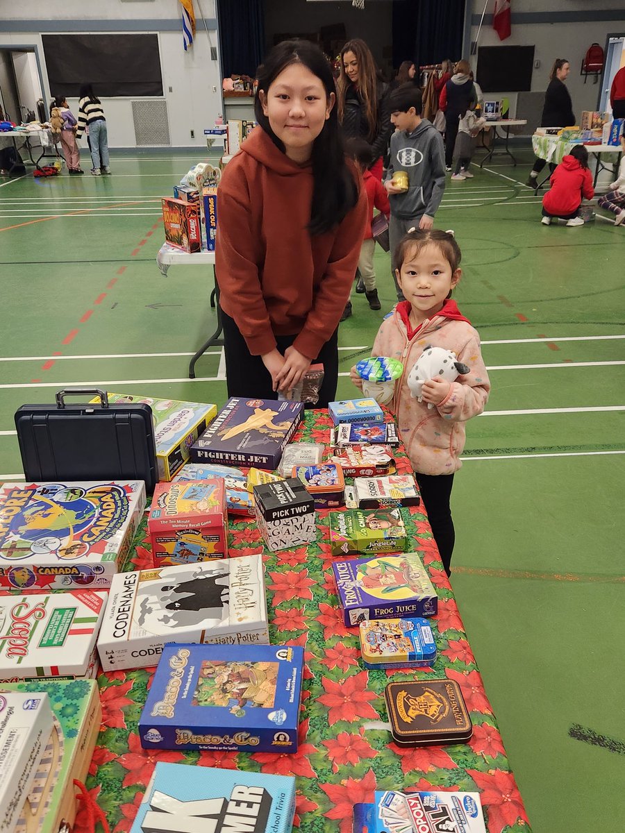 Caulfeild School tweet media