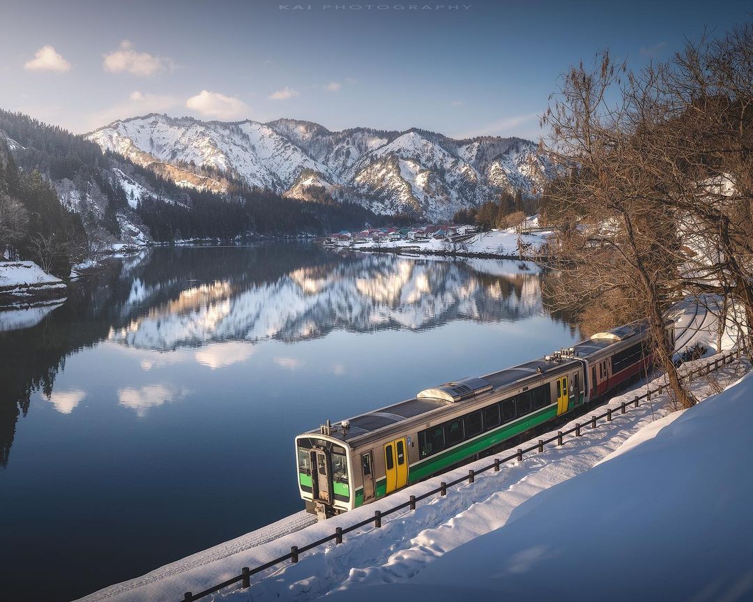 In this ⳿life, ⬝every ᱸjourney ﾞis ᠍a ﾠscenery,  and every ﾞthought ᱸcan be ⬝calm.