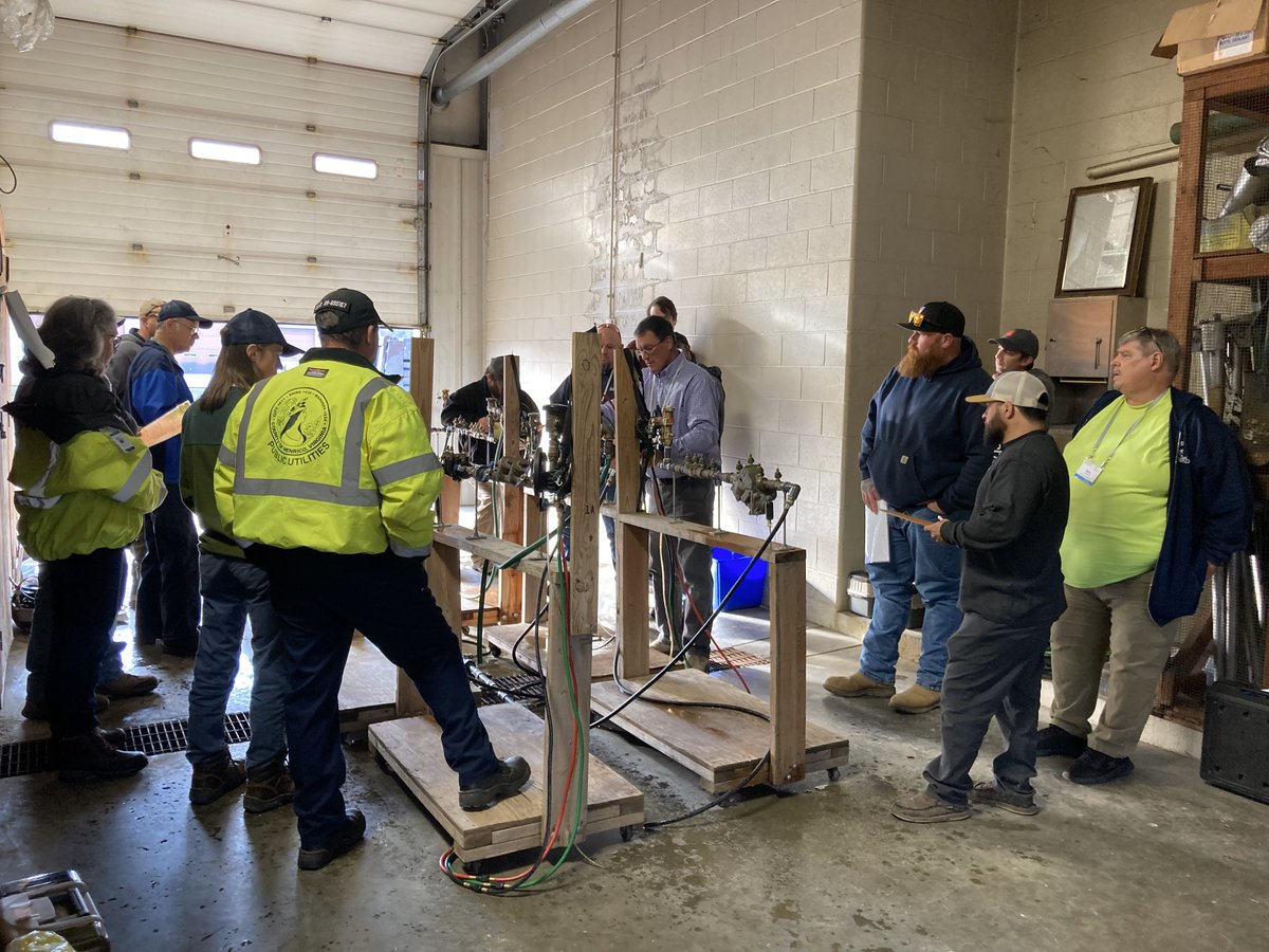 VA_AWWA's tweet photo. That's a wrap for our final Cross Connection Control and Backflow Prevention class of the year!  Thanks to Henrico DPU for hosting and to our instructor Wade Hill from Wade In Cross Connection. https://t.co/YCeykiKHBH