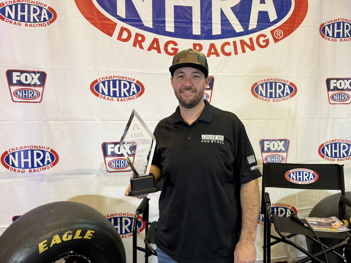 What an honor! Kid Chaos and the Koretsky family received the National Dragster Allstars Track of the Year award during. Congratulations on this prestigious award, Koretsky family! @KyleKoretsky @maplegrove1320 @NHRADragster @NHRA #NHRA #PRIshow
