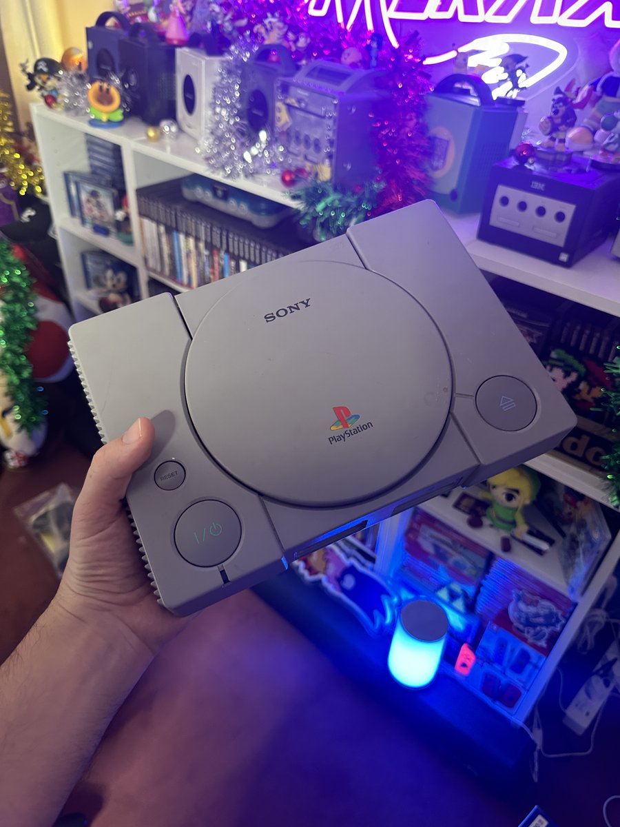 Conkerax tweet media