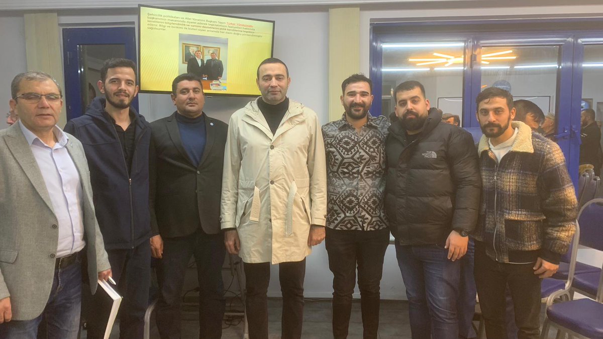 eyildirimlar's tweet photo. Sn.Genel Başkanımız @meral_aksener'in yanında ve emrinde olduğunu göstermek adına @iyiparti #Kepez teşkilatı olarak Birlik beraberlik görüntüsü vermek istedik.Yapılan spekülasyonlar ve yerel seçimler öncesi oluşan tüm manipülasyonların karşısındayız.Teşkilat bireylerin üstündedir https://t.co/kOjoAPzKt1