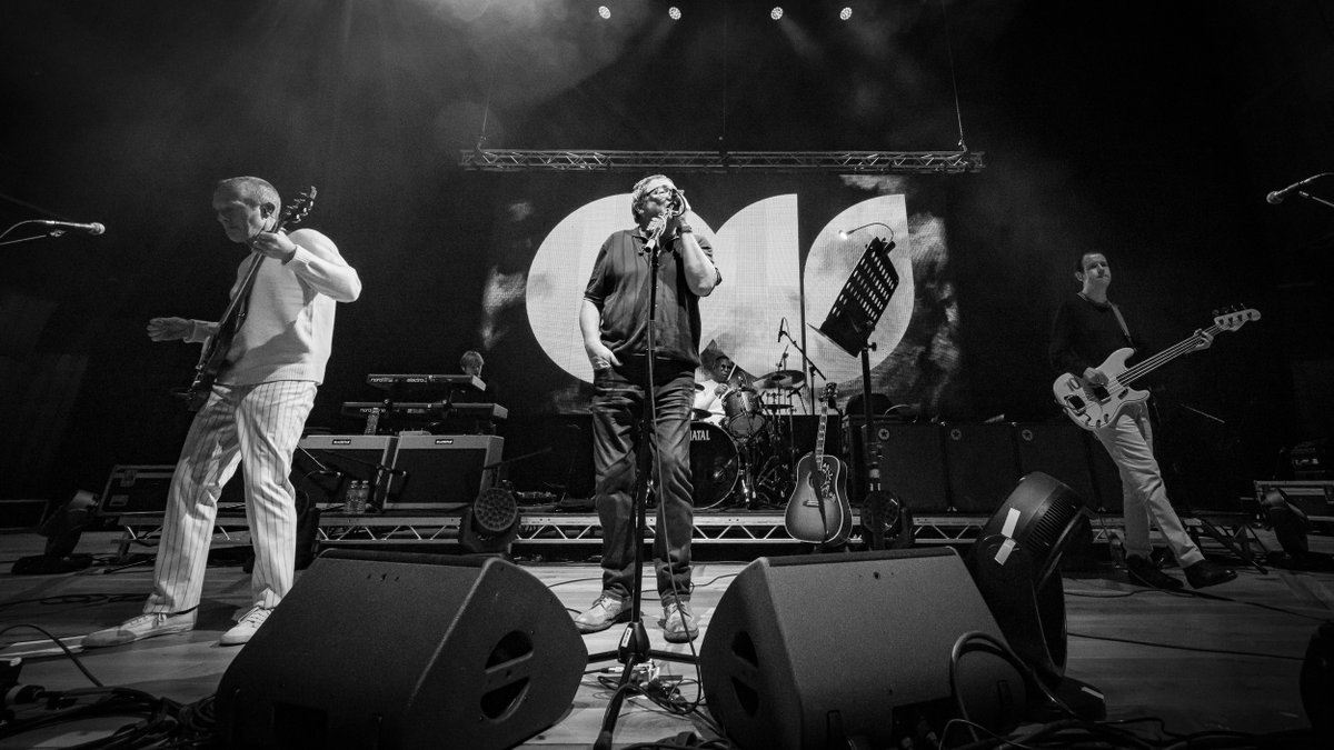 We were invited to @Bristol_Beacon recently to catch a band called @burr_island supporting the mighty Ocean Colour Scene (@OCSmusic). Live review here - tinyurl.com/4w6h4mcy Photography © @jbairdlive