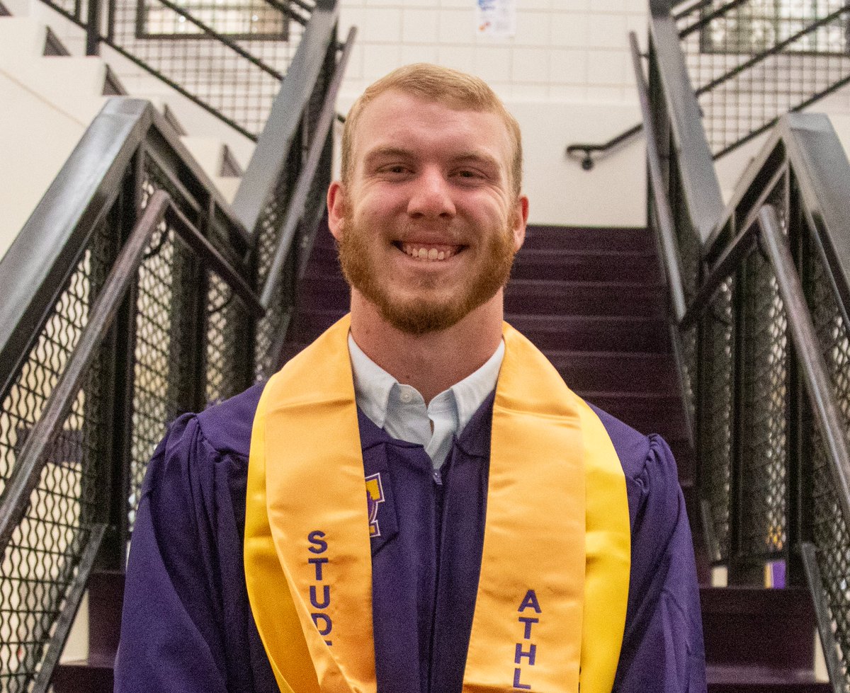 Congrats to our student-athletes and managers who earned degrees during today's ceremonies -- Hunter Barnhart, Samari Burns, Kail Dava, Laderian Harris, Cameron Hudson, Cole Putnam, Hudson Tucker, Seth McCormack and Anthony Whited! #WingsUp