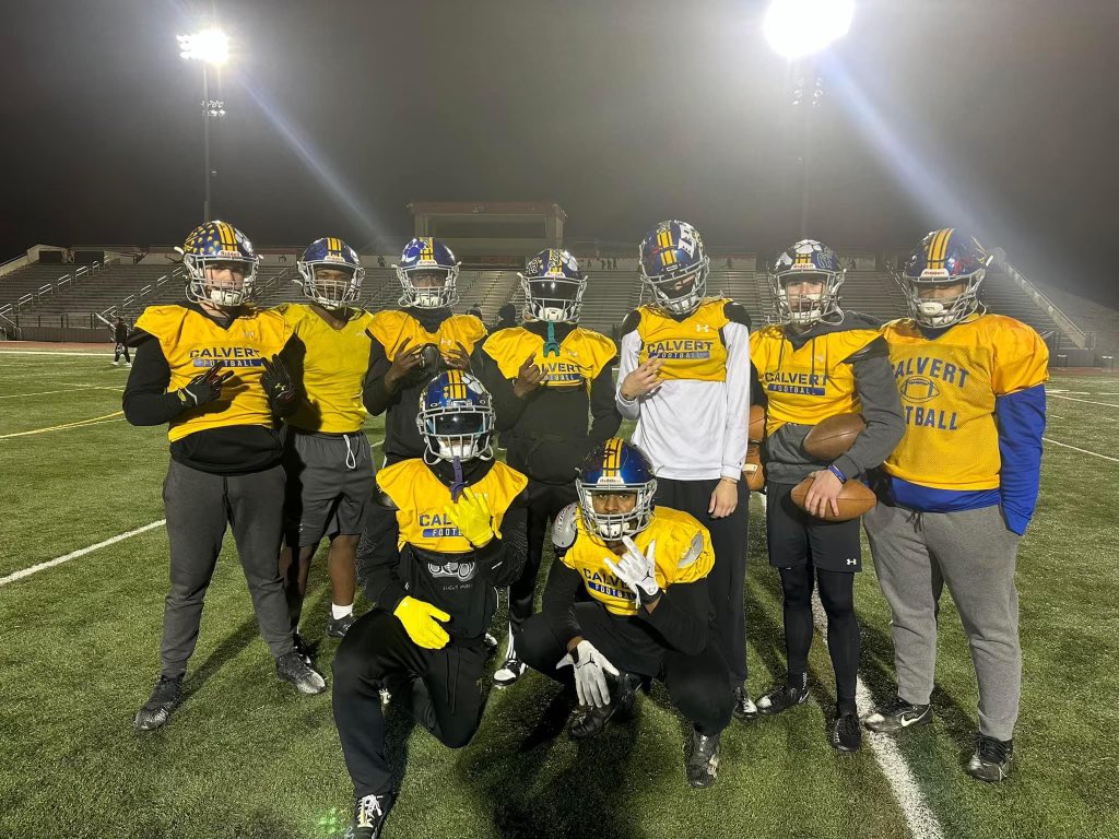 Last practice together w/ my <a href="/CalvertFootball/">Calvert Football</a> Brothers before our last game tomorrow! <a href="/SMAC_Football/">SMAC Football</a> Vs. PG County All-Star Game‼️🤍💙💛 #8Ball #QB1 #Athlete #ClassOf2024 <a href="/TalkingSMAC1/">Talking SMAC</a> 

#HighSchoolFootball #HighSchoolRecruits #CollegeRecruits #NCAA #CollegeFootball #Football