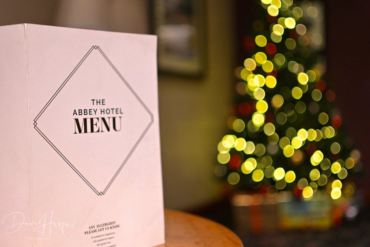 Tonight I’ve been over to the Abbey Hotel in #Malvern to capture some #Christmas images ready for next years marketing, both online and in parked back brochures. 

Such a beautiful place, friendly staff and atmosphere. 

#WorcestershireHour #photography