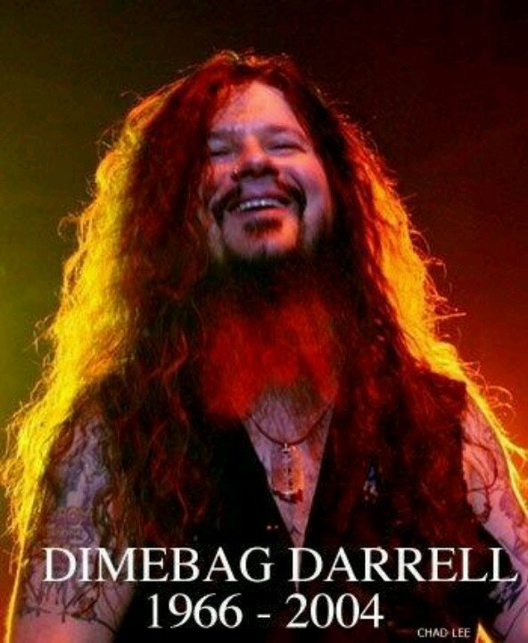 diablo_81SC's tweet image. #RIPDimebagDarrell #RIPDime 
Darrell Lance Abbott 🤘
August 20, 1966 – December 8, 2004
#Dimebag  #Metal #Legend #Pantera #Damageplan 
GETCHA PULL \m/...333...\m/