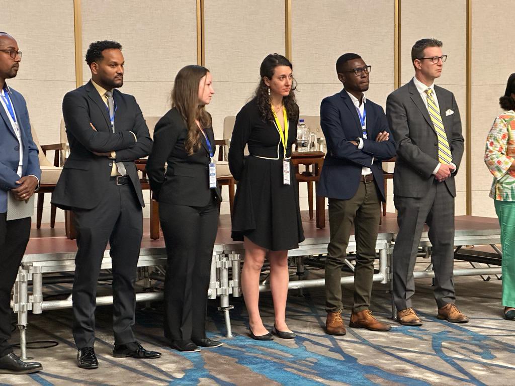 NicholeStarr5's tweet image. @SaferSurgery Lifebox #CleanCut @cosecsa side event! Eight years of #SSI reduction in sub-Saharan Africa and beyond…. Carried on by partners in many countries ✅🙌🏾 This event literally made me nearly burst with pride and joy 🥹🤩

@UCSFSurgery @UCSF_CHESA @GHES_Fogarty