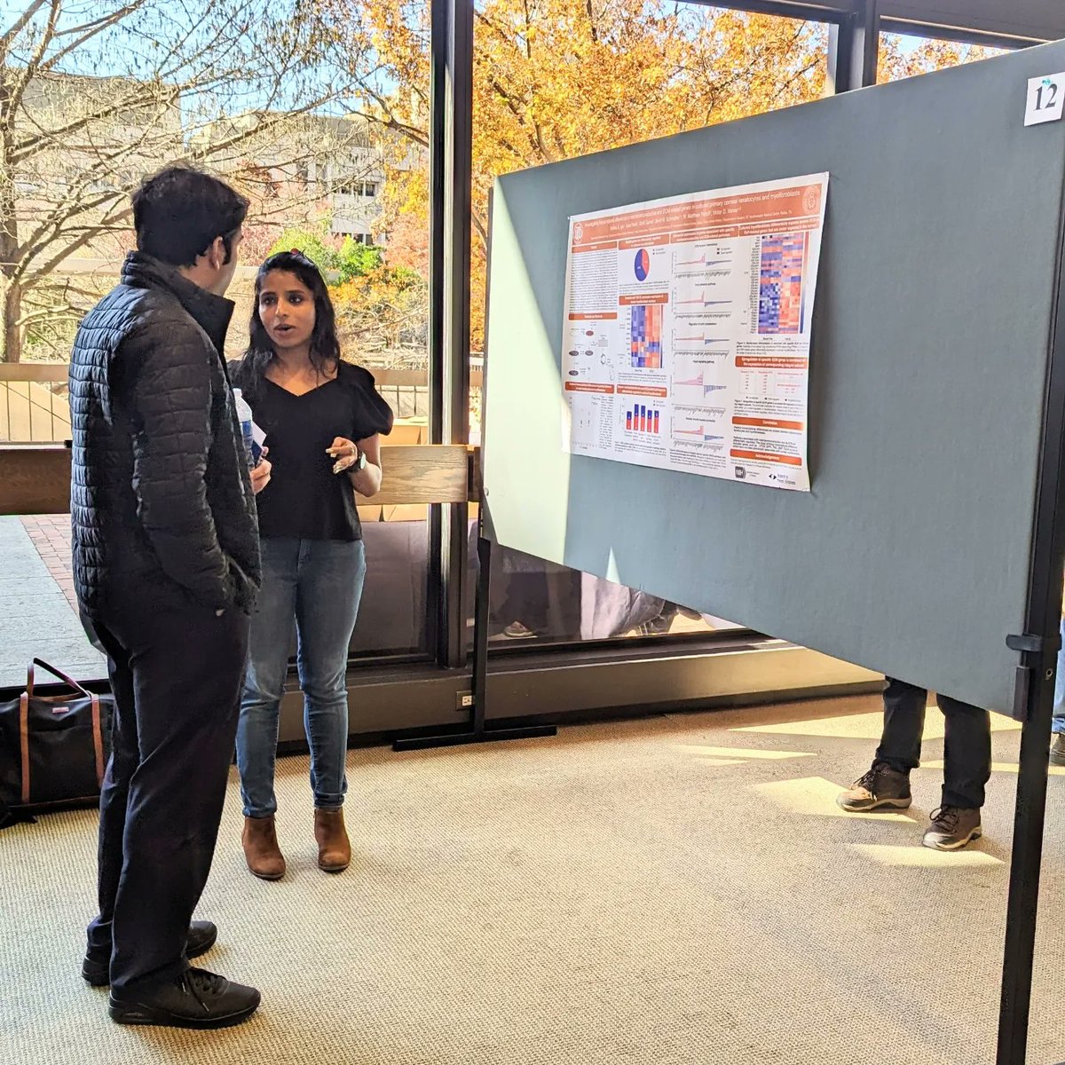 Krithika and Shelby present their research work at the BME symposium held at UTSW today. Glad to be able to see such exciting work conducted in the field of BME across the differenuniversities in North Texas. @bme_utd @BME_UTSW @UTSWGradSchool @UTSWOphth