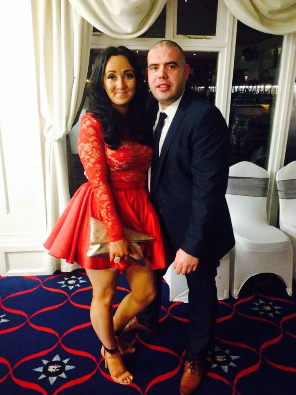 taylor1878's tweet photo. Happy 40th birthday babe love you 🥰😍😘  hope you’ve enjoyed your day at Chester’s beach club ☀️🏝️👙@hayley_daley  and hope you have the best holiday #birthdaygirl #wintersun #chestersbeaclub #forty https://t.co/xDeC6Nanlk