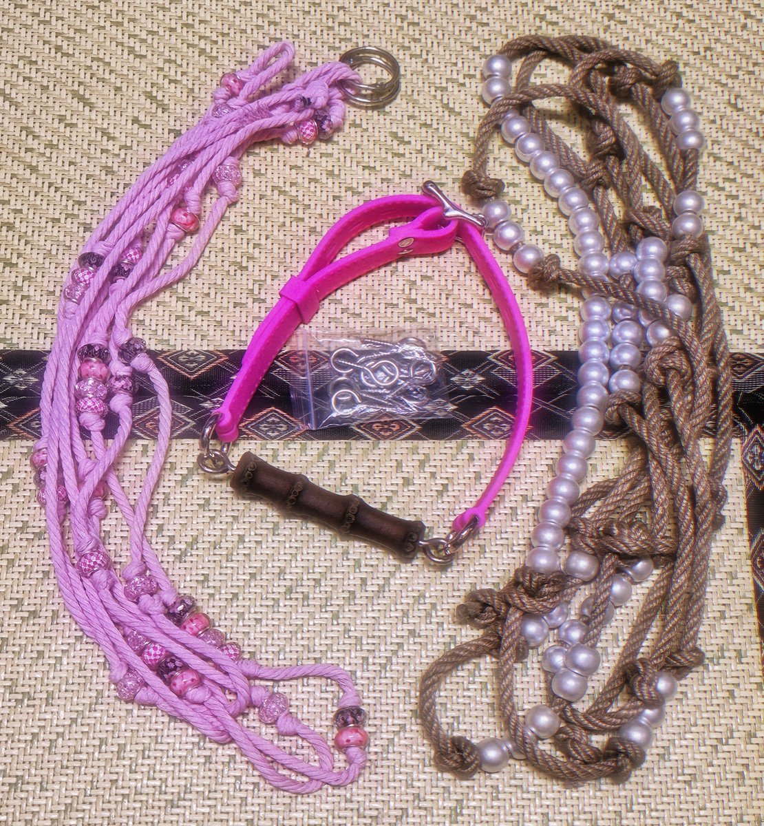 ELFEN_SHIBARI's tweet photo. DIY 小玩具 📿👌🏻📿
#diy #sextoy #shibari #ropewalk #走绳 https://t.co/wfPi2GjxZY