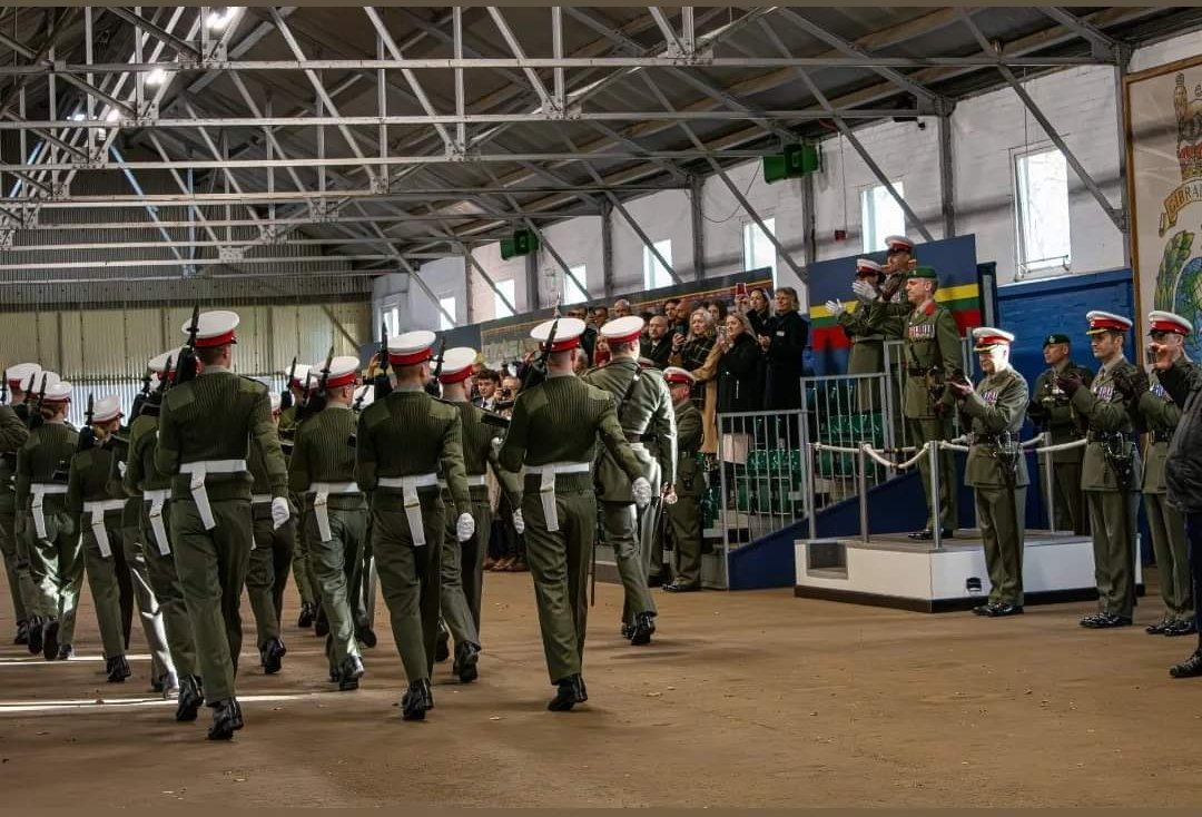 Congratulations to Troop 1/23 who marked the completion of IMT today with their Pass Out Parade <a href="/CommandoTRG/">Commando Training</a>. Onwards now to music training <a href="/RMSchoolofMusic/">Royal Marines School of Music</a> . You can see more over on the <a href="/RMBandService/">The Bands of HM Royal Marines</a> Facebook page. #MilitaryMusic
#opportunities facebook.com/rmbandservice