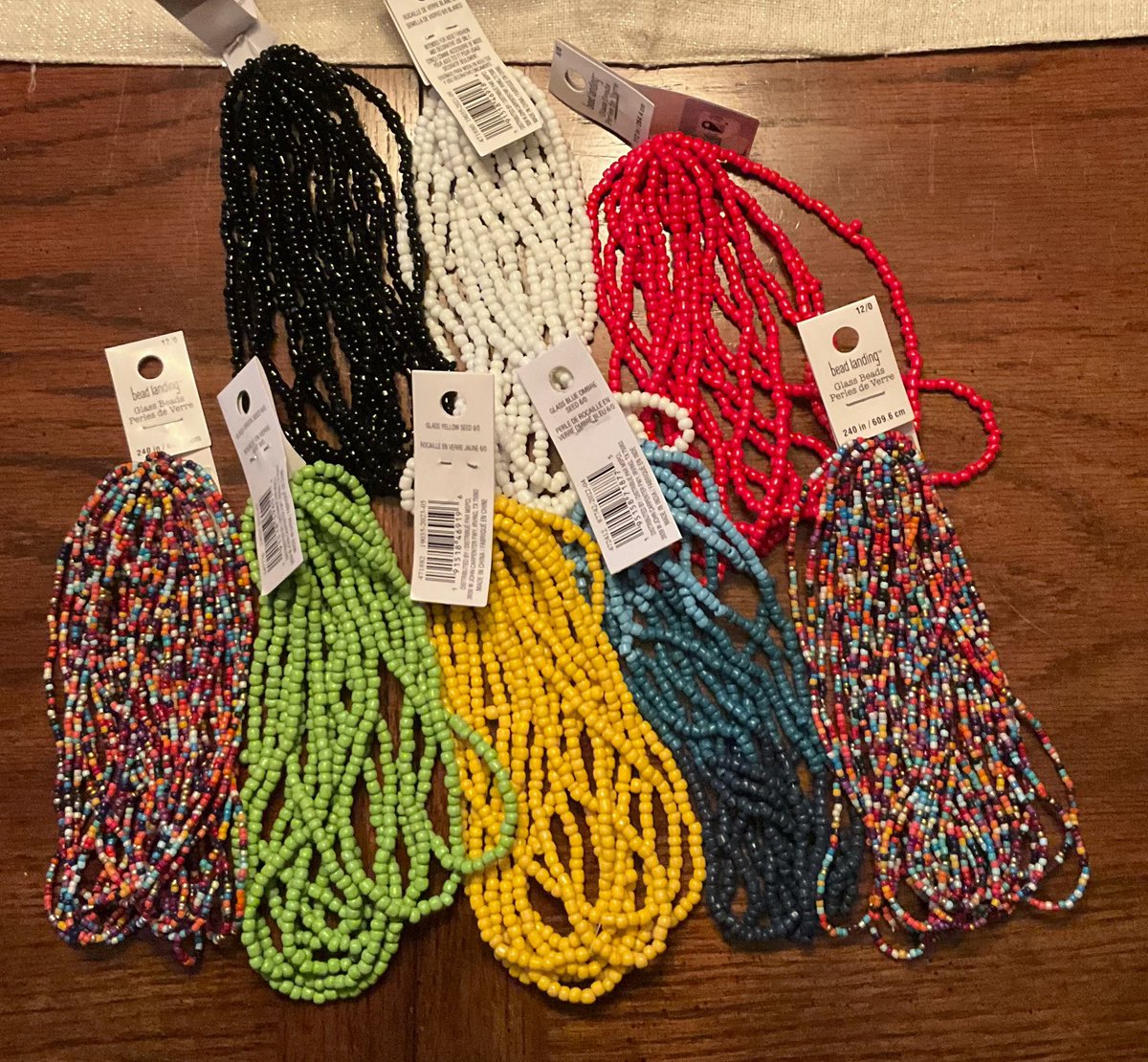 bowden2you's tweet photo. My son’s boyfriend Alex is #Mikmaq so I bought 2mm &amp; 4mm glass seed beads so we can make some pedants &amp; earrings together when he stays for Christmas this year. I want to make wolves in Labrador Flag colours, other animals &amp; flowers. https://t.co/vnmZzQ8Za6