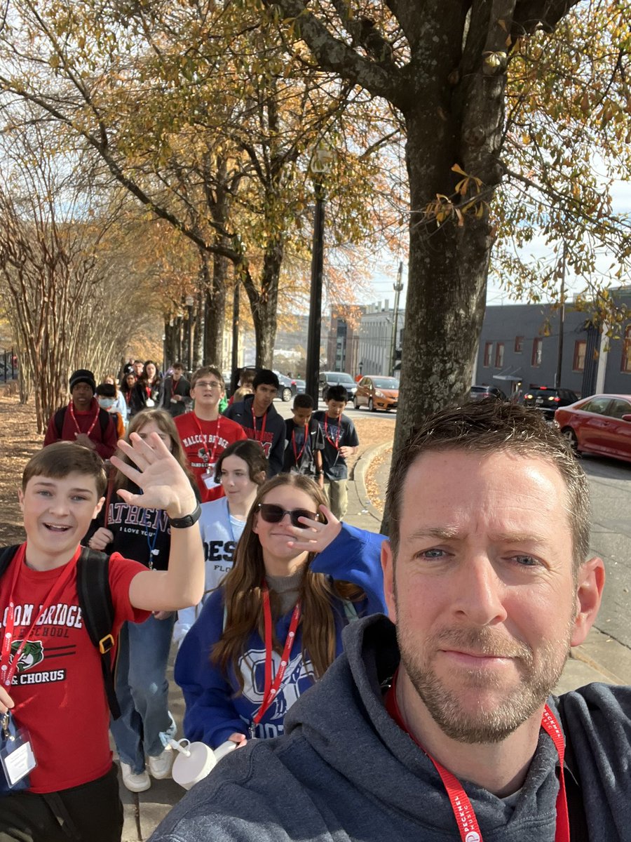 BandMBMS's tweet photo. A beautiful day in Athens spent with our OCMS and DCMS friends! Representing @OconeeCoSchools at the UGA Middle School Band Festival. 🎶😃 https://t.co/rvllEU6tZU