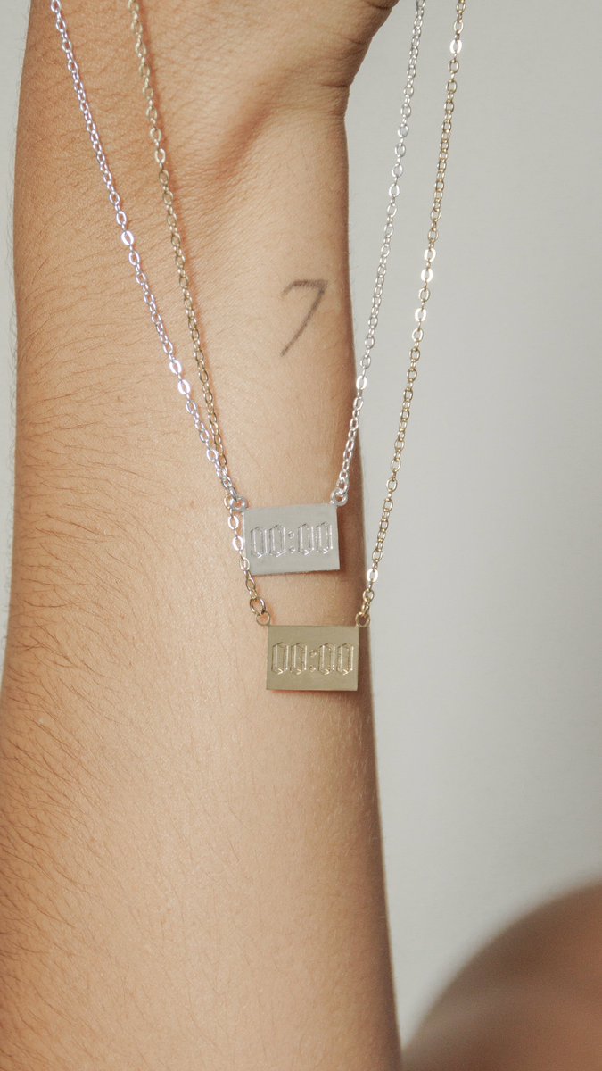 useamishop's tweet photo. Tá no site! Pulseiras TaeJin + reposições muito pedidas, tudo a pronta-entrega pra esse fim de ano 💫✨

https://t.co/ixqefvHzum https://t.co/X9kGEll35E