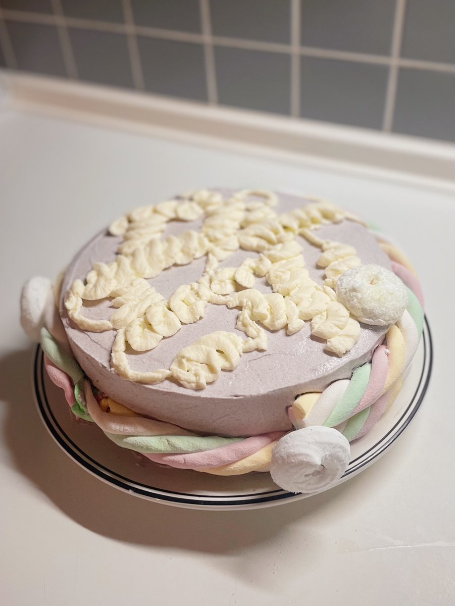 Eliš Ká tweet media